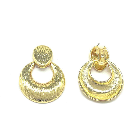 TWIST DROP CLIP ON EARRINGS ( 8316 G )