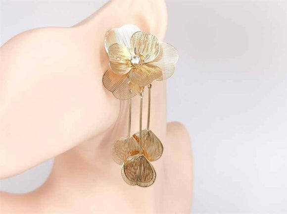 GOLD FLORAL EARRINGS ( 6724 GD )