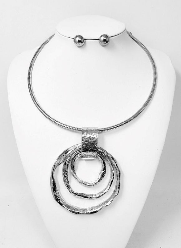 SILVER CHOKER NECKLACE SET 3 RING ( 10753 R )
