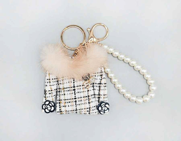 FASHION SUIT KEYCHAIN ( 1698 WHT )