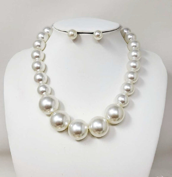 GOLD CREAM PEARL NECKLACE SET ( 30022 GCR )