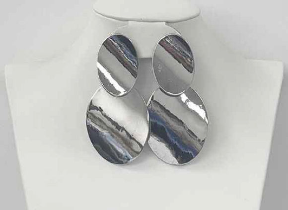 SILVER CLIP ON EARRINGS ( 3093 S )