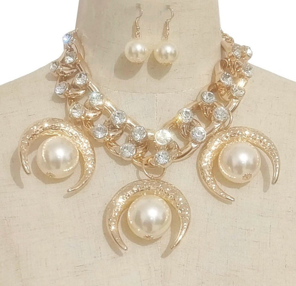 GOLD NECKLACE SET PEARLS CLEAR STONES ( 3647 GPCRM )