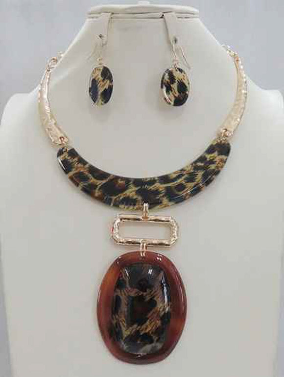 GOLD LEOPARD PRINT NECKLACE SET ( 5091 LEOP )