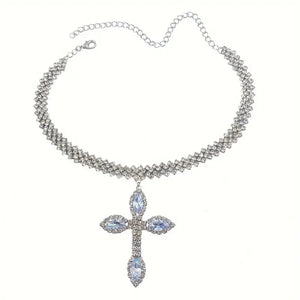 SILVER NECKLACE CROSS CLEAR STONES ( 253Y )