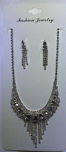 SILVER NECKLACE SET CLEAR STONES ( 10882 S )