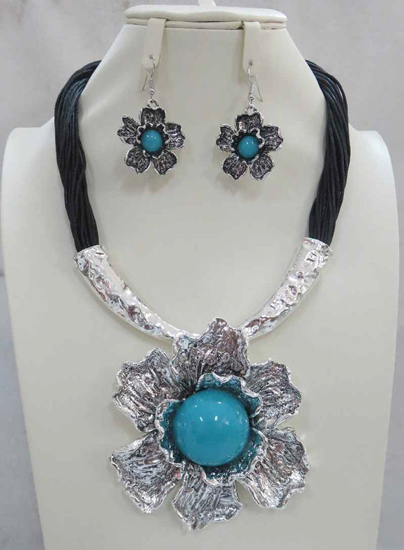 Silver TURQUOISE Necklace Set ( 4021 STQ )