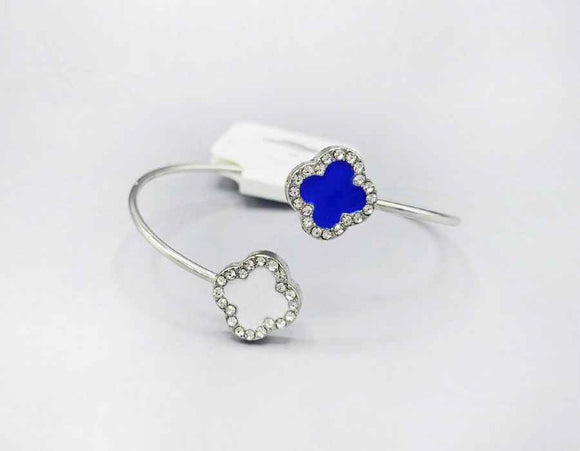 SILVER CUFF BANGLE QUATREFOIL BLUE WHITE ( 1589 BLWHT )