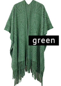 GREEN GEOMETRIC CROCHET RUANA ( 220155 GRN )