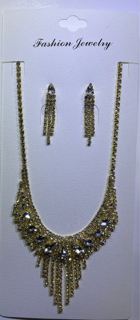 GOLD NECKLACE SET CLEAR STONES ( 10882 G )