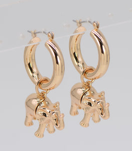 GOLD HOOP EARRINGS DANGLING ELEPHANT CHARMS ( 5107 GOL )