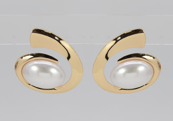 GOLD CREAM EARRINGS ( 5210 GLCRM )