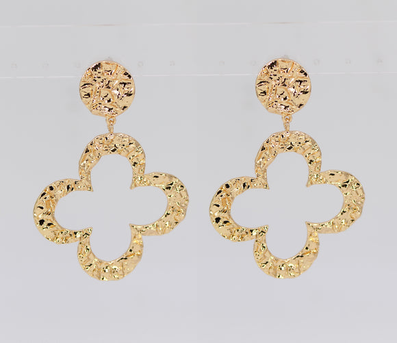 GOLD QUATREFOIL DANGLING EARRINGS ( 5419 GOL )