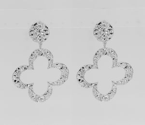 SILVER QUATREFOIL DANGLING EARRINGS ( 5419 SIL )