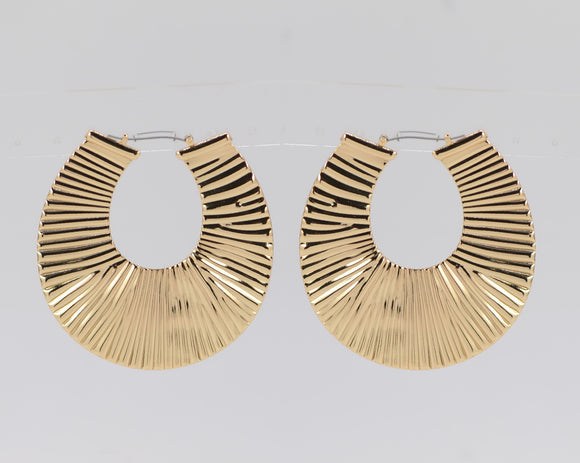 GOLD ROUND PIN CATCH EARRINGS ( 6483 GOL )