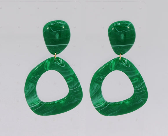 GREEN RESIN EARRINGS ( 6637 GRN )