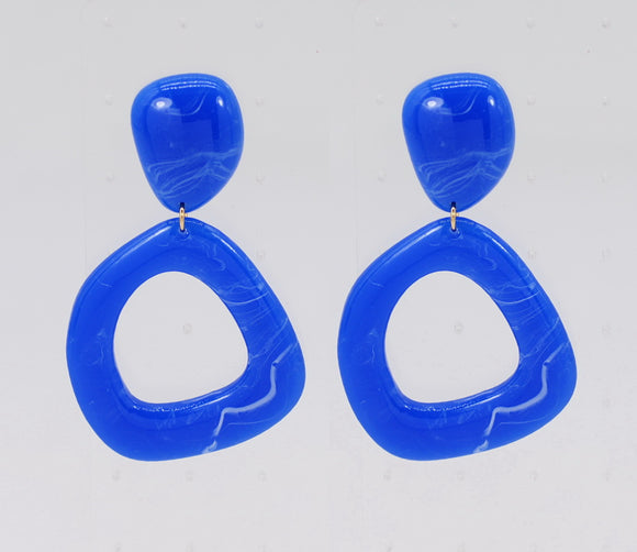 ROYAL BLUE RESIN EARRINGS ( 6637 RBL )