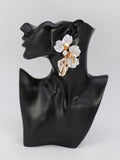 HALF FLOWER EARRINGS ( 7049 GLWHT )