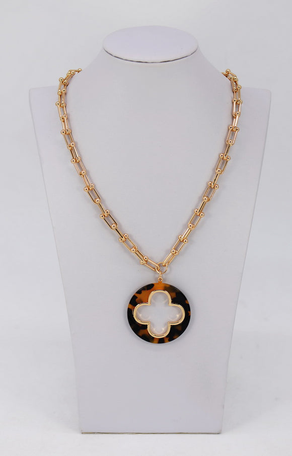 GOLD TORTOISE SHELL QUATREFOIL NECKLACE ( 1631 GLTOR )