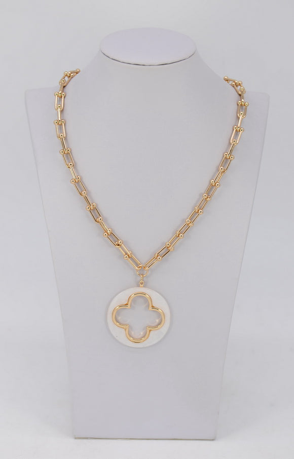 GOLD WHITE QUATREFOIL NECKLACE ( 1631 GLWHT )