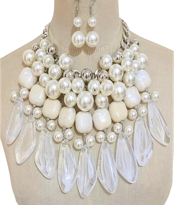SILVER WHITE NECKLACE SET PEARLS MILKY STONES ( 3386 RHWHT )