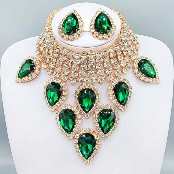 GOLD NECKLACE SET CLEAR GREEN STONES ( 3205 GDEM )