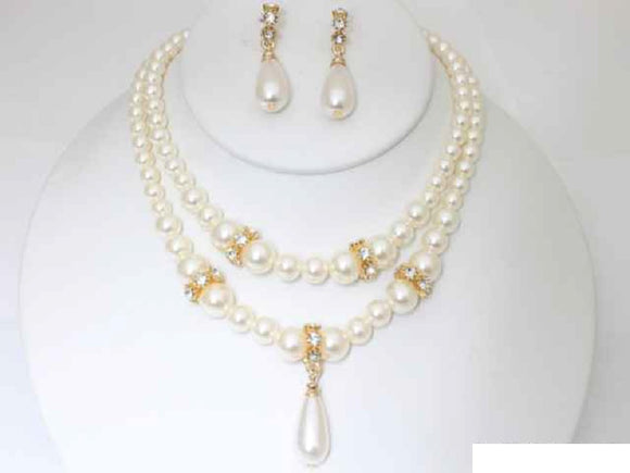 Gold Cream Pearl Necklace Set ( 19701 GCR )