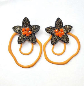 GOLD ORANGE FLOWER EARRINGS ( 10248 OR )