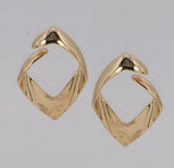 GOLD METAL EARRINGS ( 5189 GOL )