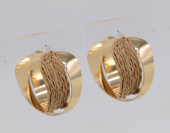 GOLD METAL EARRINGS ( 2539 GLNTL )