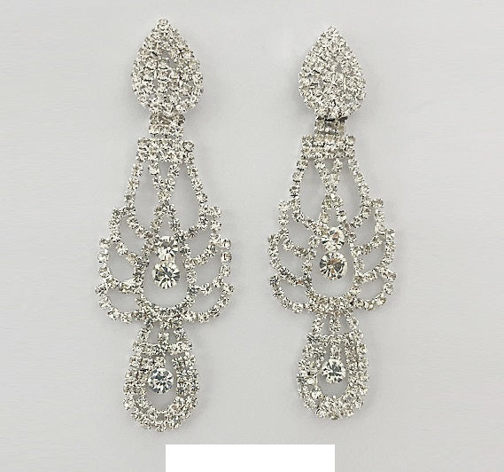 SILVER DANGLING EARRINGS CLEAR STONES ( 2007 SPCL )