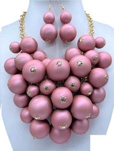 GOLD NECKLACE SET METALLIC PINK BALLS ( 2896 GPMPK )