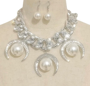 SILVER NECKLACE SET PEARLS CLEAR STONES ( 3647 RHWHT )