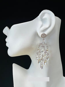 SILVER EARRINGS CLEAR STONES ( 2689 3CL )