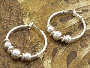 SILVER SMALL HOOP EARRINGS BALLS ( 33411 )