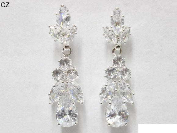 SILVER CLEAR CZ STONE EARRINGS ( 6853 SCRY )