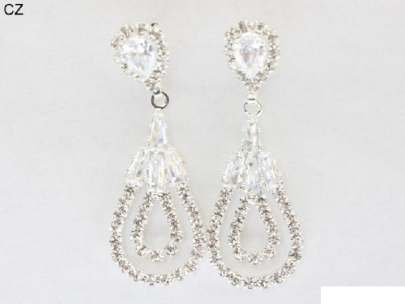 SILVER DANGLING EARRINGS CLEAR CZ STONES ( 6858 SCRY )