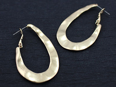 GOLD HAMMERED HOOP EARRINGS ( 70286 GD2 )