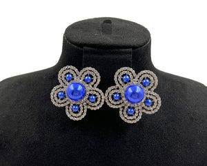 CLEAR ROYAL BLUE FLOWER SHAPE CLIP ON EARRINGS STONES PEARLS ( 0409C 3RBCL )