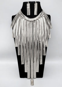 LARGE METAL FRINGE NECKLACE ( 3229 RH )