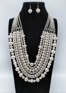 LARGE SILVER DANGLING BALL NECKLACE SET ( 3232 RH )