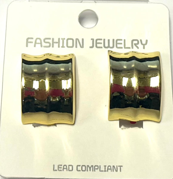 GOLD METAL CLIP ON EARRINGS ( 20480 GD )