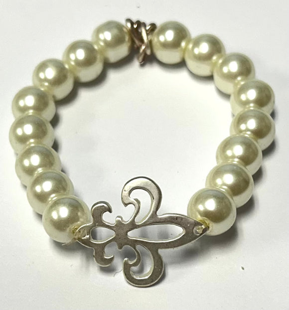 PEARL STRETCH BRACELET SILVER FLEUR DE LIS ( 025 S )