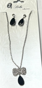 SILVER NECKLACE SET CLEAR BLACK STONES ( 1163 SVBK )