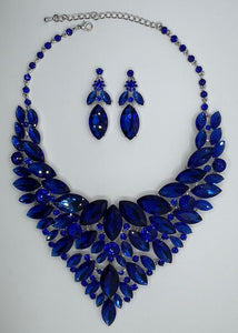 LARGE CRYSTAL NECKLACE SET ( 014279 BL )