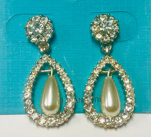 Silver Earrings Clear Stones White Pearls ( 25846  S )