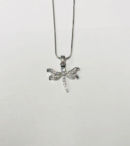 SILVER DRAGONFLY PENDANT NECKLACE ( 7122023 S )