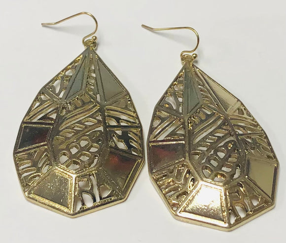 GOLD METAL EARRINGS ( 267 GD )