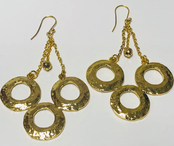 DANGLING GOLD METAL EARRINGS ( 388 WG )