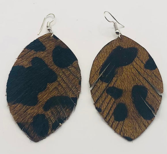 BROWN BLACK LEOPARD PRINT LEAF EARRINGS ( 41 LEO )